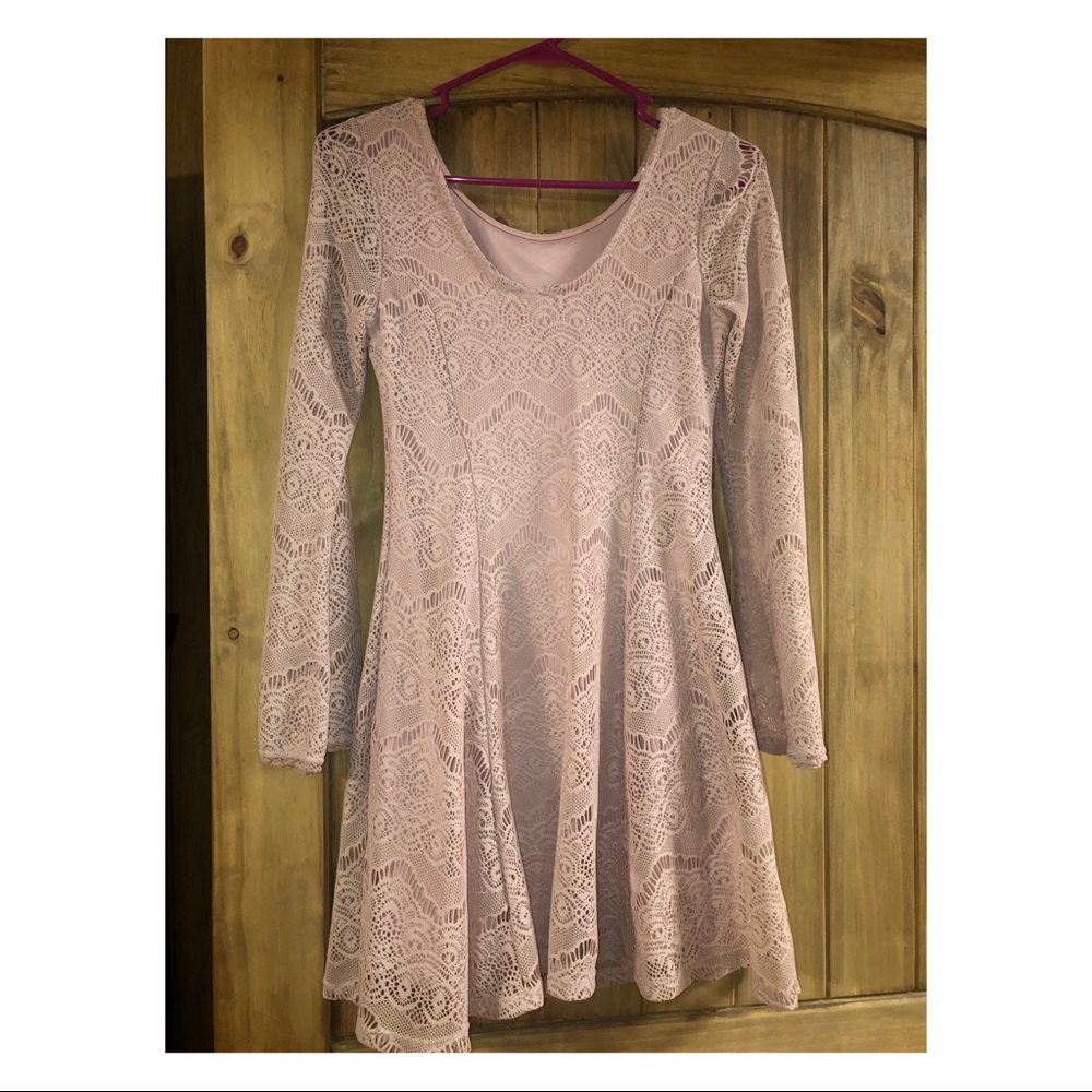 A dress that is above the knees, so it’s short.